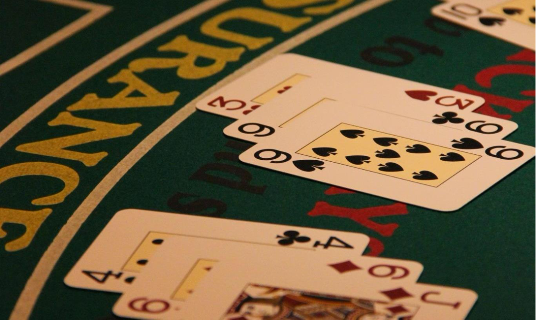 How to win at online blackjack