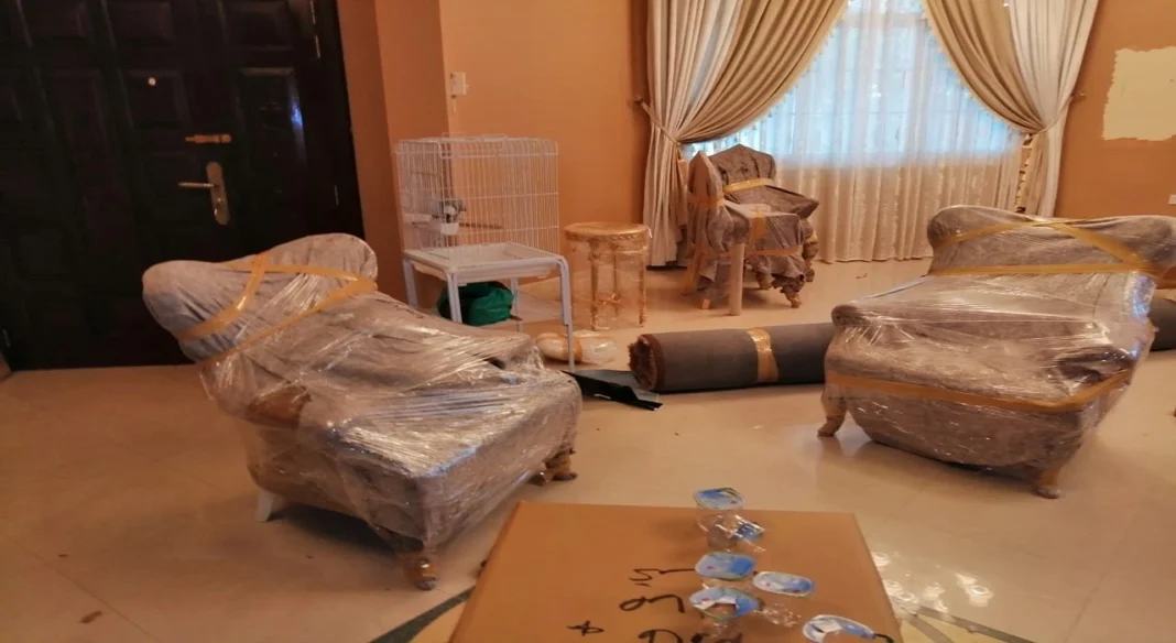 furniture moving in Dubai
