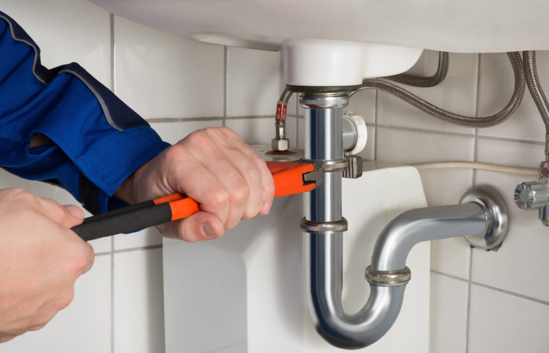 3 Tips for Maintenance of Your House plumbing repair services